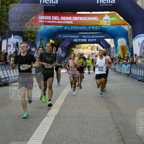 01.09.2024 - BARMER Alsterlauf Kathrin Stürmer Photography http://msf.ph/oto/6977626 01.09.2024 09:47:11 Ziel 2074, 2090, 2324, 2440, 2882, 3073, 3087, 3939, 4201, 4284, 4617, 4877, 5060, 5076, 5077 meine-sportfotos.de