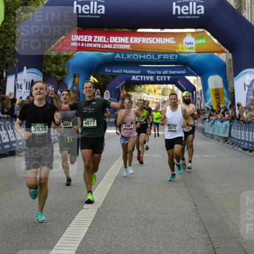 01.09.2024 - BARMER Alsterlauf Kathrin Stürmer Photography http://msf.ph/oto/6977629 01.09.2024 09:47:11 Ziel 2074, 2090, 2324, 2440, 2882, 3073, 3087, 3939, 4201, 4284, 4617, 4877, 5060, 5076, 5077 meine-sportfotos.de