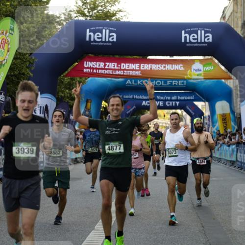 01.09.2024 - BARMER Alsterlauf Kathrin Stürmer Photography http://msf.ph/oto/6977638 01.09.2024 09:47:12 Ziel 2074, 2090, 2324, 2440, 2882, 3073, 3087, 3939, 4201, 4284, 4617, 4877, 5060, 5076, 5077 meine-sportfotos.de