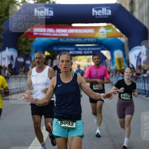 01.09.2024 - BARMER Alsterlauf Kathrin Stürmer Photography http://msf.ph/oto/6977643 01.09.2024 09:47:29 Ziel 2660, 3003, 3165, 3291, 4088, 4483, 4491, 5002, 5057, 8092, 8119, 8305 meine-sportfotos.de