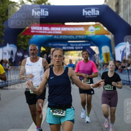 01.09.2024 - BARMER Alsterlauf Kathrin Stürmer Photography http://msf.ph/oto/6977644 01.09.2024 09:47:29 Ziel 2660, 3003, 3165, 3291, 4088, 4483, 4491, 5002, 5057, 8092, 8119, 8305 meine-sportfotos.de