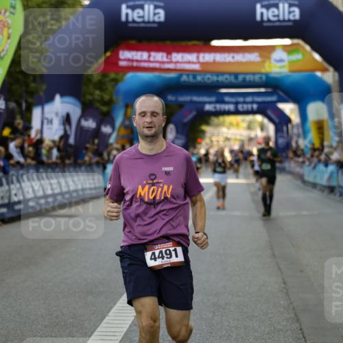 01.09.2024 - BARMER Alsterlauf Kathrin Stürmer Photography http://msf.ph/oto/6977646 01.09.2024 09:47:39 Ziel 2080, 2720, 3003, 3064, 4159, 4491, 8119, 8221 meine-sportfotos.de