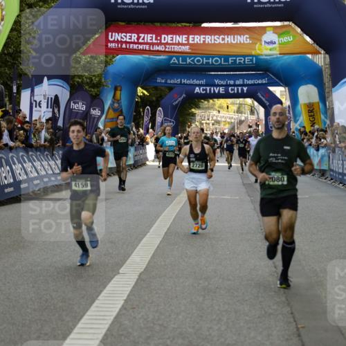 01.09.2024 - BARMER Alsterlauf Kathrin Stürmer Photography http://msf.ph/oto/6977652 01.09.2024 09:47:44 Ziel 2080, 2720, 3064, 4159, 4249, 5004, 8221, 8241 meine-sportfotos.de
