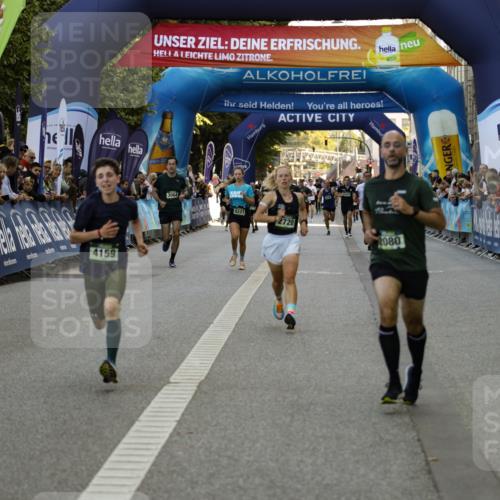 01.09.2024 - BARMER Alsterlauf Kathrin Stürmer Photography http://msf.ph/oto/6977653 01.09.2024 09:47:44 Ziel 2080, 2720, 3064, 4159, 4249, 5004, 8221, 8241 meine-sportfotos.de