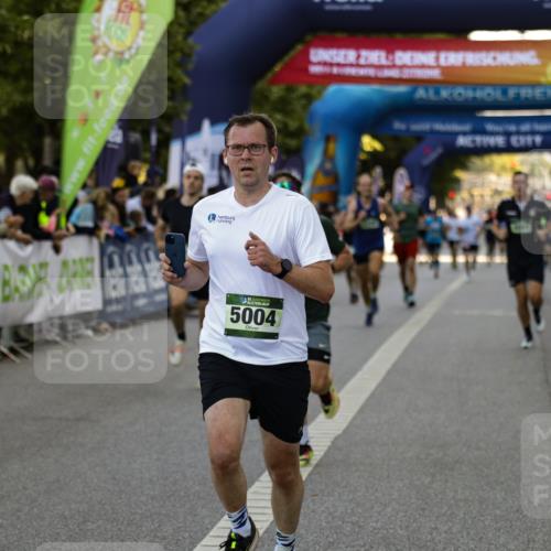 01.09.2024 - BARMER Alsterlauf Kathrin Stürmer Photography http://msf.ph/oto/6977668 01.09.2024 09:47:54 Ziel 3064, 4064, 4198, 4249, 4256, 5004, 5043, 8118, 8221, 8241 meine-sportfotos.de