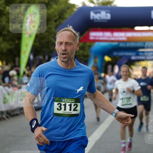 01.09.2024 - BARMER Alsterlauf Kathrin Stürmer Photography http://msf.ph/oto/6977801 01.09.2024 09:51:59 Ziel 3112, 3133, 3430, 3605, 3942, 4343, 4536, 4700, 4958, 5268, 5277, 8322 meine-sportfotos.de