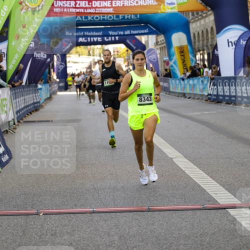 01.09.2024 - BARMER Alsterlauf Kathrin Stürmer Photography http://msf.ph/oto/6978181 01.09.2024 11:33:39 Ziel 1007, 1041, 1145, 1170, 8343, 8353 meine-sportfotos.de