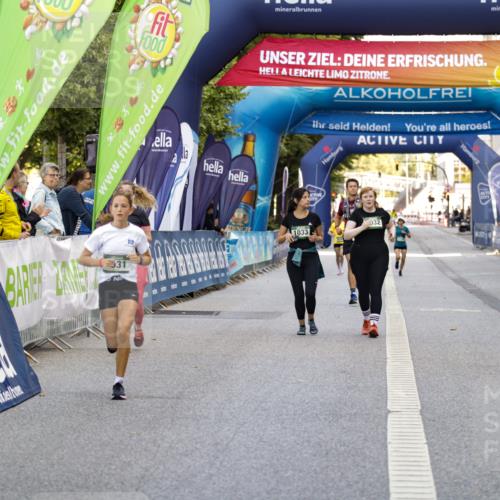 01.09.2024 - BARMER Alsterlauf Kathrin Stürmer Photography http://msf.ph/oto/6978187 01.09.2024 11:38:42 Ziel 1032, 1033, 1154, 1031, 1113 meine-sportfotos.de