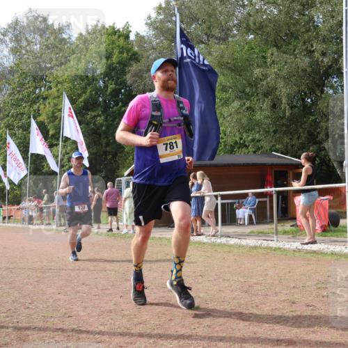 08.09.2024 - Airport Race Strokosch-Dieckow http://msf.ph/oto/6978515 08.09.2024 12:39:26 Ziel 128, 261, 511, 758, 781, 1298, 1528 meine-sportfotos.de