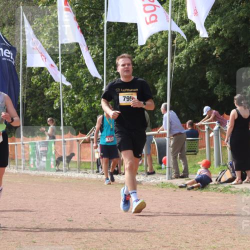 08.09.2024 - Airport Race Strokosch-Dieckow http://msf.ph/oto/6978633 08.09.2024 12:39:40 Ziel 447, 746, 795, 861, 1211 meine-sportfotos.de