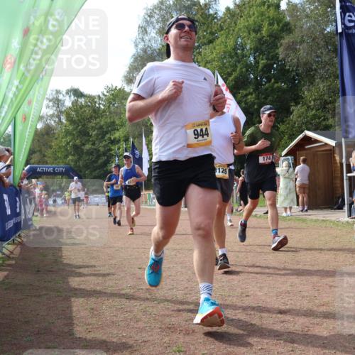 08.09.2024 - Airport Race Strokosch-Dieckow http://msf.ph/oto/6978852 08.09.2024 12:40:05 Ziel 174, 332, 445, 487, 820, 821, 944, 1373, 1412, 1536, 3126 meine-sportfotos.de