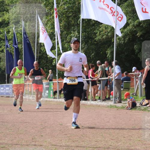 08.09.2024 - Airport Race Strokosch-Dieckow http://msf.ph/oto/6978991 08.09.2024 12:40:16 Ziel 431, 696, 766, 1330, 1373 meine-sportfotos.de