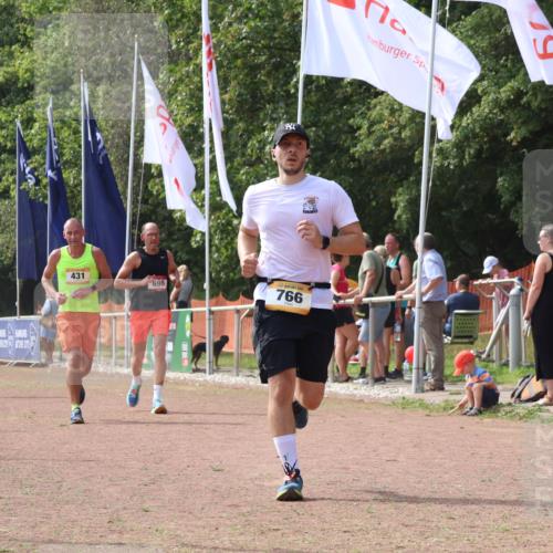 08.09.2024 - Airport Race Strokosch-Dieckow http://msf.ph/oto/6978996 08.09.2024 12:40:16 Ziel 431, 696, 766, 1330, 1373 meine-sportfotos.de