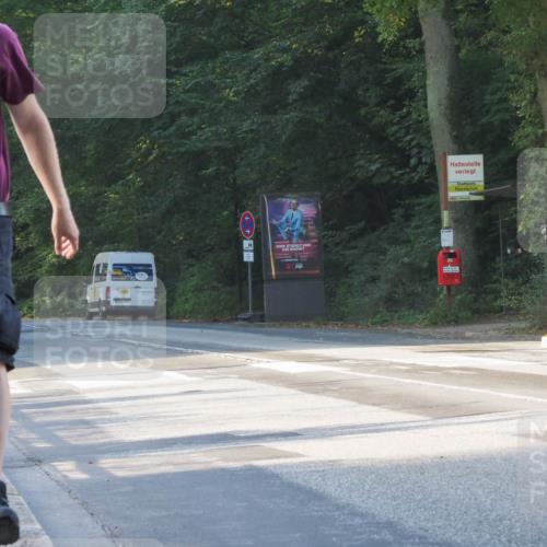 08.09.2024 - Stadtparktriathlon Zöllner http://msf.ph/oto/6979147 08.09.2024 08:47:29 Radfahren  meine-sportfotos.de