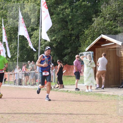 08.09.2024 - Airport Race Strokosch-Dieckow http://msf.ph/oto/6979160 08.09.2024 12:40:29 Ziel 41, 228, 405, 3015 meine-sportfotos.de