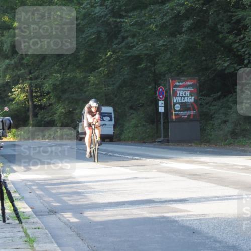 08.09.2024 - Stadtparktriathlon Zöllner http://msf.ph/oto/6979178 08.09.2024 08:49:01 Radfahren 87 meine-sportfotos.de