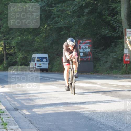 08.09.2024 - Stadtparktriathlon Zöllner http://msf.ph/oto/6979189 08.09.2024 08:49:03 Radfahren 87 meine-sportfotos.de