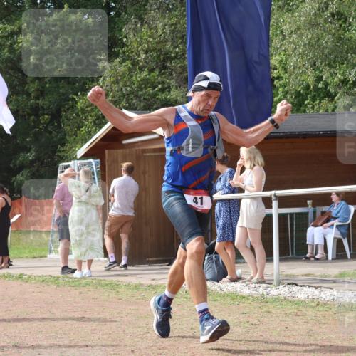 08.09.2024 - Airport Race Strokosch-Dieckow http://msf.ph/oto/6979190 08.09.2024 12:40:31 Ziel 41, 228, 533 meine-sportfotos.de