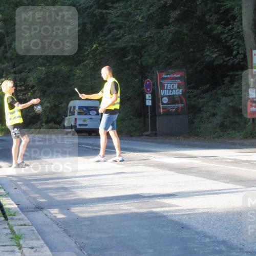 08.09.2024 - Stadtparktriathlon Zöllner http://msf.ph/oto/6979197 08.09.2024 08:49:05 Radfahren 87 meine-sportfotos.de