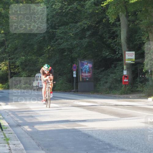 08.09.2024 - Stadtparktriathlon Zöllner http://msf.ph/oto/6979204 08.09.2024 08:49:20 Radfahren 11 meine-sportfotos.de