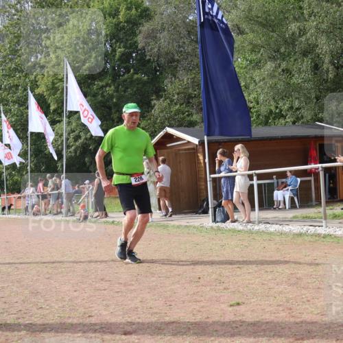 08.09.2024 - Airport Race Strokosch-Dieckow http://msf.ph/oto/6979214 08.09.2024 12:40:32 Ziel 41, 228, 533 meine-sportfotos.de