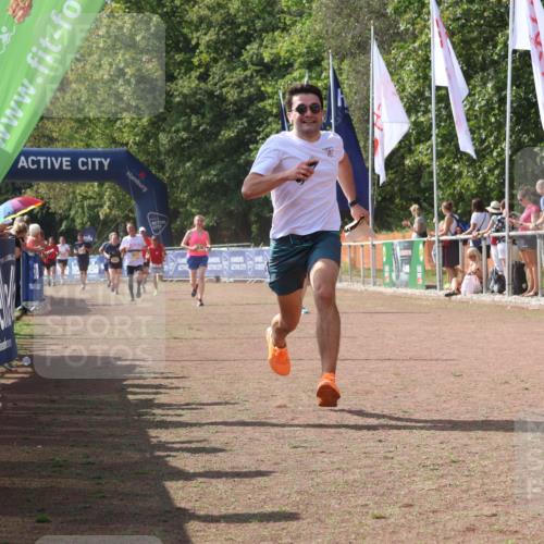 08.09.2024 - Airport Race Strokosch-Dieckow http://msf.ph/oto/6979293 08.09.2024 12:12:47 Ziel 387, 677, 2516, 2536, 2542, 2613, 2661 meine-sportfotos.de