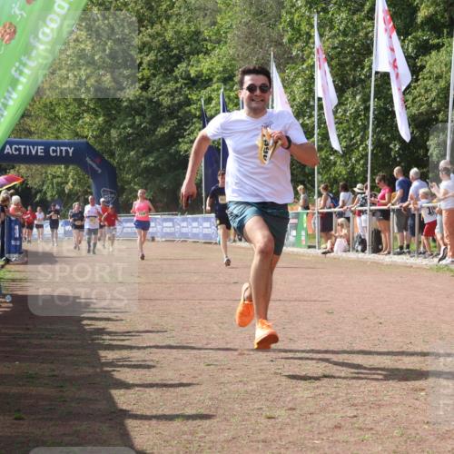 08.09.2024 - Airport Race Strokosch-Dieckow http://msf.ph/oto/6979297 08.09.2024 12:12:47 Ziel 387, 677, 2516, 2536, 2542, 2613, 2661 meine-sportfotos.de