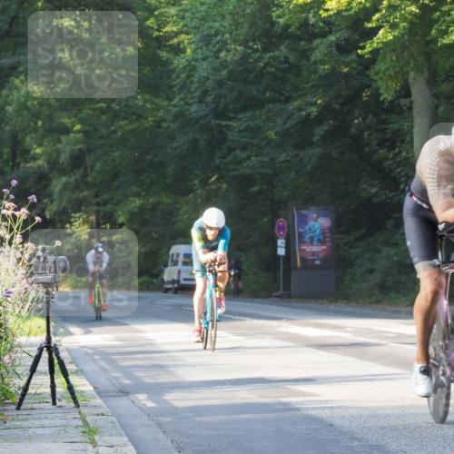 08.09.2024 - Stadtparktriathlon Zöllner http://msf.ph/oto/6979422 08.09.2024 08:52:04 Radfahren 3, 18, 23, 44, 66 meine-sportfotos.de