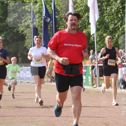 08.09.2024 - Airport Race Strokosch-Dieckow http://msf.ph/oto/6979457 08.09.2024 12:13:03 Ziel 1012, 2504, 2592, 2640, 2839, 2851, 2869, 2897 meine-sportfotos.de