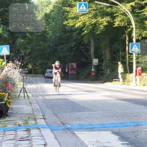 08.09.2024 - Stadtparktriathlon Zöllner http://msf.ph/oto/6979548 08.09.2024 08:52:39 Radfahren 15, 27, 28, 37, 74, 85 meine-sportfotos.de