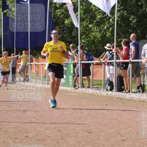 08.09.2024 - Airport Race Strokosch-Dieckow http://msf.ph/oto/6979789 08.09.2024 12:13:41 Ziel 2667, 2693, 2787, 3069, 3154 meine-sportfotos.de