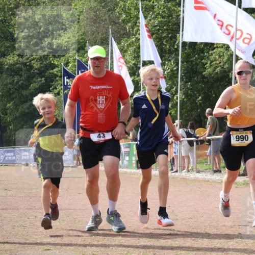 08.09.2024 - Airport Race Strokosch-Dieckow http://msf.ph/oto/6980301 08.09.2024 12:42:57 Ziel 43, 381, 661, 990, 1023 meine-sportfotos.de