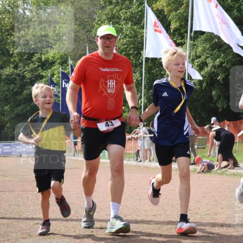 08.09.2024 - Airport Race Strokosch-Dieckow http://msf.ph/oto/6980305 08.09.2024 12:42:58 Ziel 43, 307, 381, 661, 990, 1023 meine-sportfotos.de