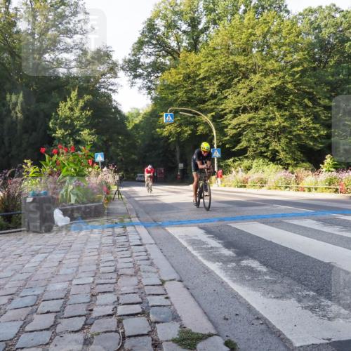 08.09.2024 - Stadtparktriathlon Zöllner http://msf.ph/oto/6980396 08.09.2024 09:03:03 Radfahren 32, 39, 47, 78, 93, 110, 115, 120, 123 meine-sportfotos.de