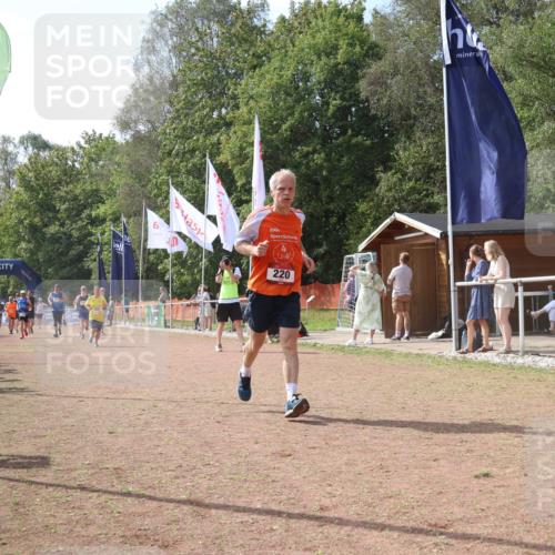 08.09.2024 - Airport Race Strokosch-Dieckow http://msf.ph/oto/6980560 08.09.2024 12:43:24 Ziel 220, 557, 560, 569, 622, 840, 1117, 1205, 1503 meine-sportfotos.de