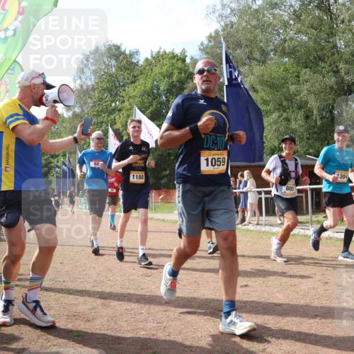 08.09.2024 - Airport Race Strokosch-Dieckow http://msf.ph/oto/6980828 08.09.2024 12:43:42 Ziel 20, 68, 366, 375, 805, 826, 869, 1059, 1081, 1188, 1304, 1509 meine-sportfotos.de