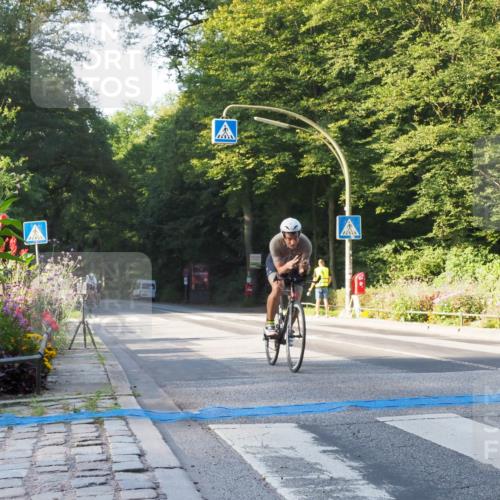 08.09.2024 - Stadtparktriathlon Zöllner http://msf.ph/oto/6980829 08.09.2024 09:05:28 Radfahren 4, 30, 42, 45, 104 meine-sportfotos.de