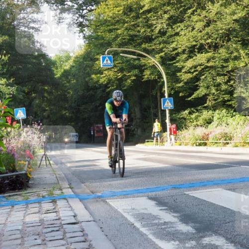 08.09.2024 - Stadtparktriathlon Zöllner http://msf.ph/oto/6980868 08.09.2024 09:06:08 Radfahren 3, 11, 61 meine-sportfotos.de