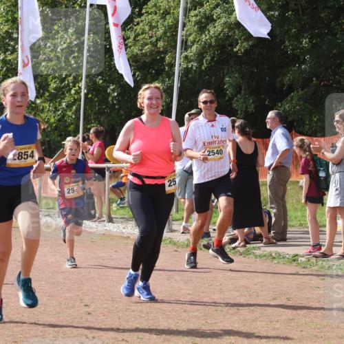 08.09.2024 - Airport Race Strokosch-Dieckow http://msf.ph/oto/6981044 08.09.2024 12:16:02 Ziel 225, 276, 1020, 2540, 2541, 2543, 2591, 2595, 2604, 2645, 2799, 2802, 2804, 2827, 2854, 3057 meine-sportfotos.de