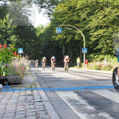 08.09.2024 - Stadtparktriathlon Zöllner http://msf.ph/oto/6981216 08.09.2024 09:09:34 Radfahren 15, 21, 25, 26, 35, 40, 44, 54, 56, 63, 72, 76, 123, 127 meine-sportfotos.de