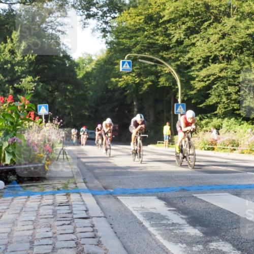 08.09.2024 - Stadtparktriathlon Zöllner http://msf.ph/oto/6981222 08.09.2024 09:09:34 Radfahren 15, 21, 25, 26, 35, 40, 44, 54, 56, 63, 72, 76, 123, 127 meine-sportfotos.de
