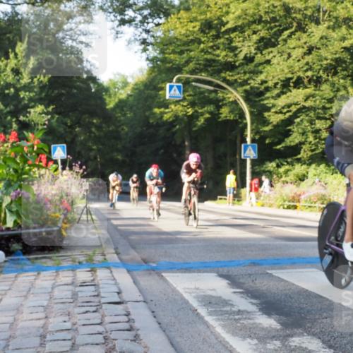 08.09.2024 - Stadtparktriathlon Zöllner http://msf.ph/oto/6981240 08.09.2024 09:09:35 Radfahren 15, 21, 25, 26, 35, 40, 44, 54, 56, 63, 72, 76, 123, 127 meine-sportfotos.de