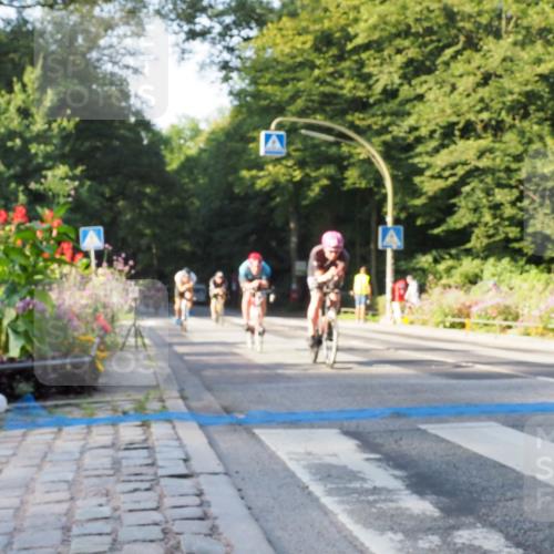 08.09.2024 - Stadtparktriathlon Zöllner http://msf.ph/oto/6981242 08.09.2024 09:09:35 Radfahren 15, 21, 25, 26, 35, 40, 44, 54, 56, 63, 72, 76, 123, 127 meine-sportfotos.de