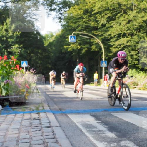 08.09.2024 - Stadtparktriathlon Zöllner http://msf.ph/oto/6981248 08.09.2024 09:09:36 Radfahren 15, 21, 25, 26, 35, 40, 44, 54, 56, 63, 72, 76, 123, 127 meine-sportfotos.de