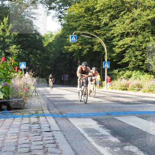 08.09.2024 - Stadtparktriathlon Zöllner http://msf.ph/oto/6981310 08.09.2024 09:09:41 Radfahren 25, 26, 35, 54, 56, 72, 76, 109, 123 meine-sportfotos.de