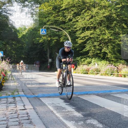 08.09.2024 - Stadtparktriathlon Zöllner http://msf.ph/oto/6981735 08.09.2024 09:13:29 Radfahren 1, 5, 49, 59, 92, 106, 122, 175 meine-sportfotos.de