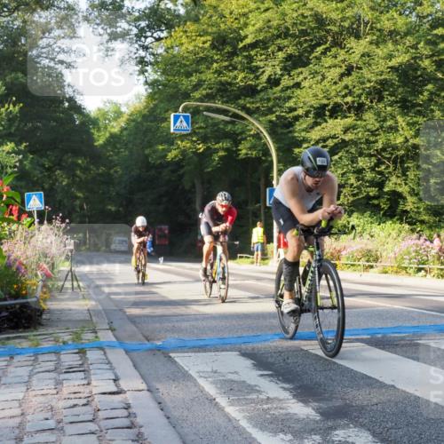 08.09.2024 - Stadtparktriathlon Zöllner http://msf.ph/oto/6981769 08.09.2024 09:13:34 Radfahren 1, 5, 49, 59, 92, 106, 122, 165 meine-sportfotos.de