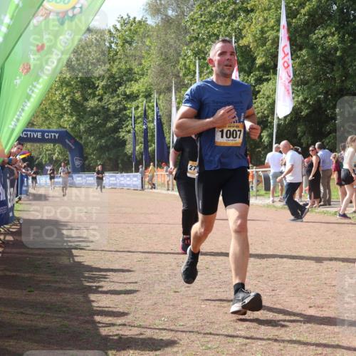 08.09.2024 - Airport Race Strokosch-Dieckow http://msf.ph/oto/6982015 08.09.2024 12:17:42 Ziel 595, 1007, 1022, 2565, 2759, 2877 meine-sportfotos.de