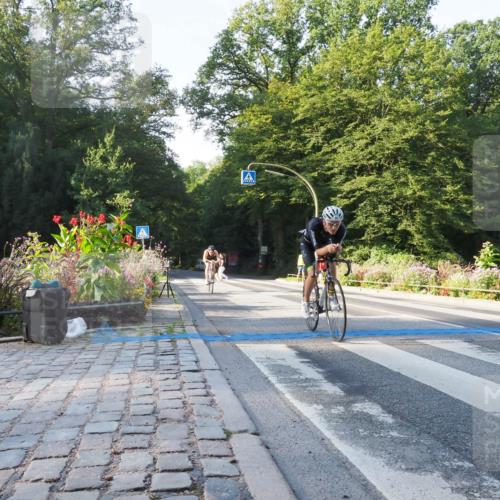 08.09.2024 - Stadtparktriathlon Zöllner http://msf.ph/oto/6982146 08.09.2024 09:16:02 Radfahren 31, 56, 80 meine-sportfotos.de