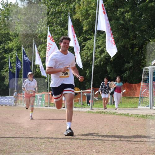 08.09.2024 - Airport Race Strokosch-Dieckow http://msf.ph/oto/6983312 08.09.2024 12:47:28 Ziel 756, 1140, 1164 meine-sportfotos.de